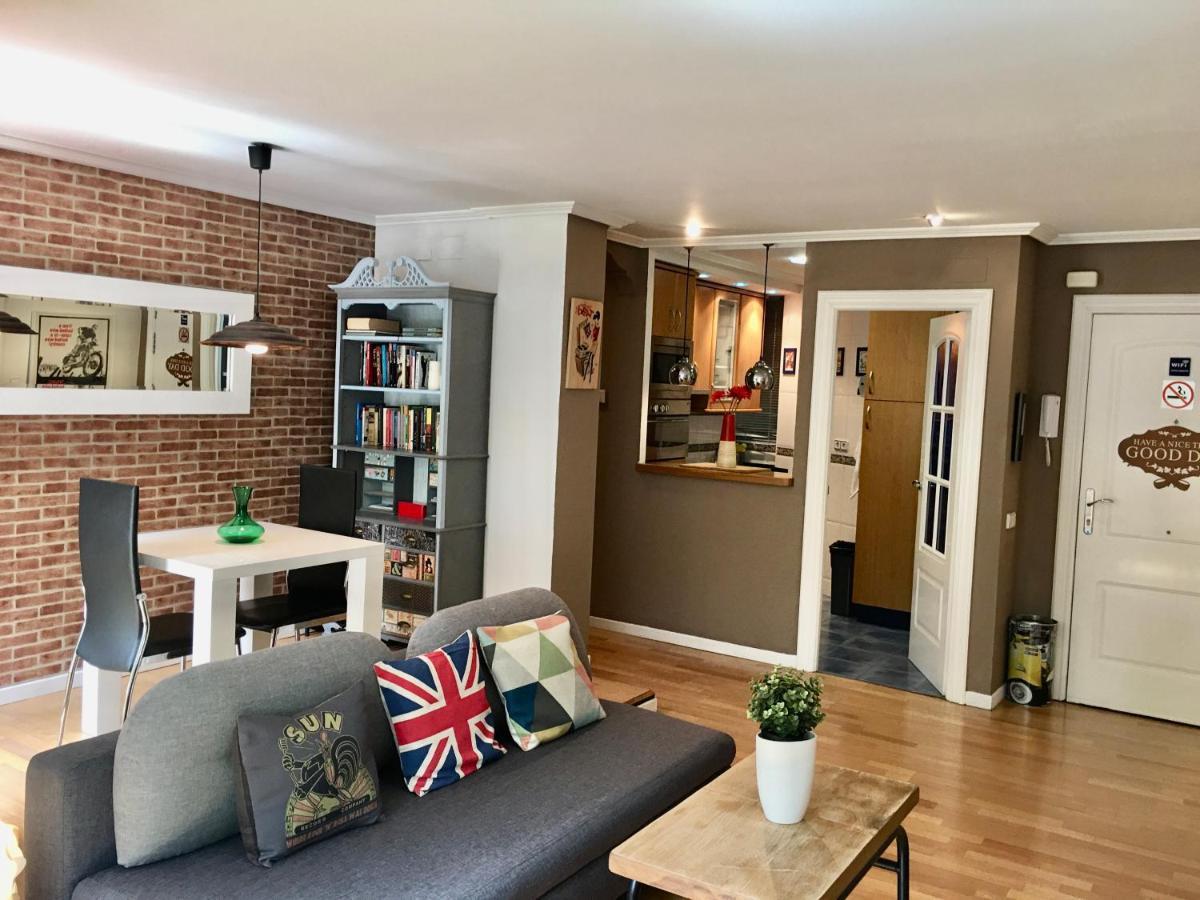 Apartamento Estilo Vintage Centrico Y Garage Incluido Logroño Kültér fotó
